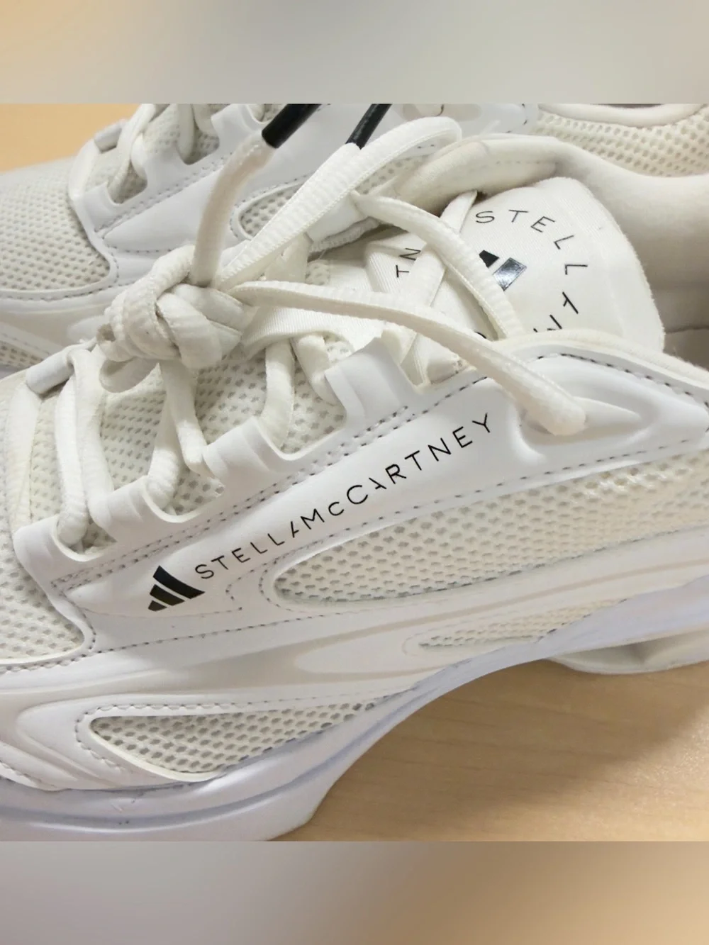 Authentic adidas x Stella McCartney Sportswear 2000 Lifestyle Sneakers Size 7.5